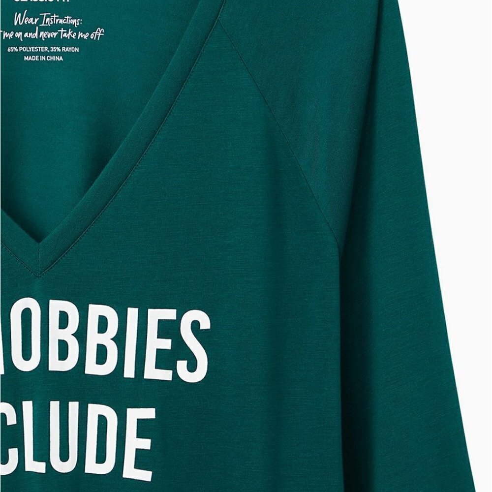 Torrid - Classic Fit Raglan Tee - Hobbies Scroll Green, Plus 00, M/L, Size 10﻿﻿﻿ - Picture 2 of 4
